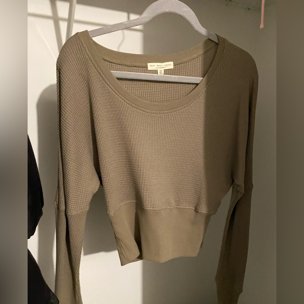 Cutest green /brown sweater